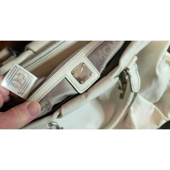 NWOT - MCM Limited Edition White Handbag - Picture 8 of 9